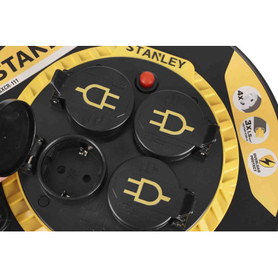 Купити Подовжувач на котушці Stanley 20 м, 4 розетки, IP44 STANLEY SXCR-111. Офіційний магазин Dewalt Україна. Фірмовий інструмент та обладнання DeWALT, STANLEY, BLACK+DECKER, BOSTITCH