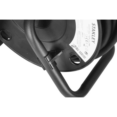 Купити Подовжувач на котушці Stanley 20 м, 4 розетки, IP44 STANLEY SXCR-111. Офіційний магазин Dewalt Україна. Фірмовий інструмент та обладнання DeWALT, STANLEY, BLACK+DECKER, BOSTITCH