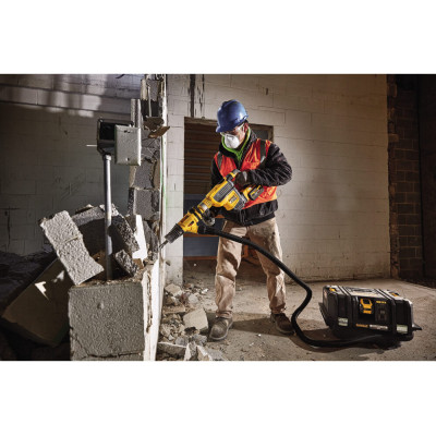 Купити Перфоратор акумуляторний безщітковий SDS-MAX DeWALT DCH614N. Офіційний магазин Dewalt Україна. Фірмовий інструмент та обладнання DeWALT, STANLEY, BLACK+DECKER, BOSTITCH