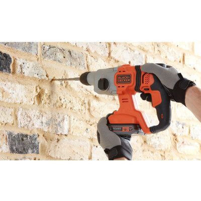 Купити Перфоратор акумуляторний BLACK+DECKER BCD900B. Офіційний магазин Dewalt Україна. Фірмовий інструмент та обладнання DeWALT, STANLEY, BLACK+DECKER, BOSTITCH