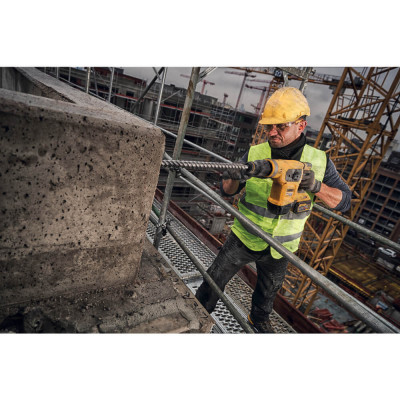 Купити Перфоратор акумуляторний безщітковий SDS MAX DeWALT DCH481N. Офіційний магазин Dewalt Україна. Фірмовий інструмент та обладнання DeWALT, STANLEY, BLACK+DECKER, BOSTITCH