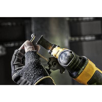 Купити Багатофункціональний інструмент мережевий DeWALT DWE315. Офіційний магазин Dewalt Україна. Фірмовий інструмент та обладнання DeWALT, STANLEY, BLACK+DECKER, BOSTITCH