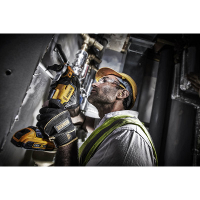 Купити Багатофункціональний інструмент акумуляторний безщітковий DeWALT DCS356N. Офіційний магазин Dewalt Україна. Фірмовий інструмент та обладнання DeWALT, STANLEY, BLACK+DECKER, BOSTITCH