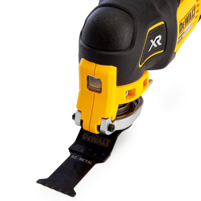 Купити Багатофункціональний інструмент акумуляторний безщітковий DeWALT DCS356P2. Офіційний магазин Dewalt Україна. Фірмовий інструмент та обладнання DeWALT, STANLEY, BLACK+DECKER, BOSTITCH