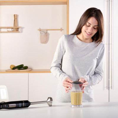 Купити Ручний блендер BLACK+DECKER BXHB800E. Офіційний магазин Dewalt Україна. Фірмовий інструмент та обладнання DeWALT, STANLEY, BLACK+DECKER, BOSTITCH
