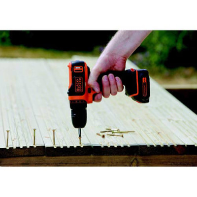 Купити Дриль-шуруповерт акумуляторний BLACK+DECKER BDCDD12. Офіційний магазин Dewalt Україна. Фірмовий інструмент та обладнання DeWALT, STANLEY, BLACK+DECKER, BOSTITCH