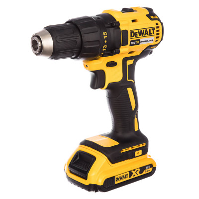 Купити Дриль-шурупокрут акумуляторний безщітковий DeWALT DCD777D2T. Офіційний магазин Dewalt Україна. Фірмовий інструмент та обладнання DeWALT, STANLEY, BLACK+DECKER, BOSTITCH