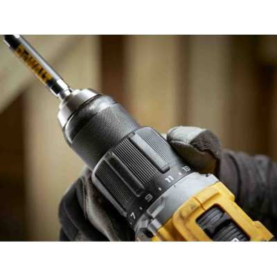Купити Дриль-шуруповерт акумуляторний безщітковий ударний DeWALT DCD799NT. Офіційний магазин Dewalt Україна. Фірмовий інструмент та обладнання DeWALT, STANLEY, BLACK+DECKER, BOSTITCH
