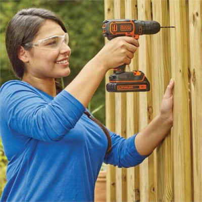 Купить Дрель-шуруповерт аккумуляторная BLACK+DECKER BDCDD186KB. Официальный магазин Dewalt Украина. Фирменный инструмент и оборудовние DeWALT, STANLEY, BLACK+DECKER, BOSTITCH