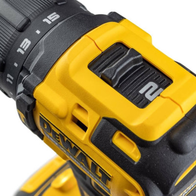 Купити Дриль-шурупокрут акумуляторний безщітковий ударний DeWALT DCD709M2T. Офіційний магазин Dewalt Україна. Фірмовий інструмент та обладнання DeWALT, STANLEY, BLACK+DECKER, BOSTITCH
