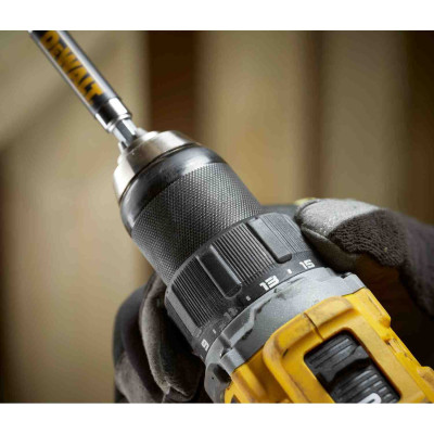 Купити Дриль-шуруповерт акумуляторний безщітковий DeWALT DCD794P2T. Офіційний магазин Dewalt Україна. Фірмовий інструмент та обладнання DeWALT, STANLEY, BLACK+DECKER, BOSTITCH