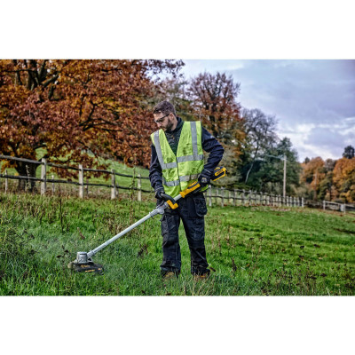 Купить Коса аккумуляторная бесщёточная DeWALT DCMST561N. Официальный магазин Dewalt Украина. Фирменный инструмент и оборудовние DeWALT, STANLEY, BLACK+DECKER, BOSTITCH