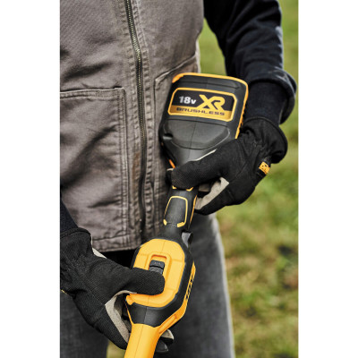 Купить Коса аккумуляторная бесщёточная DeWALT DCMST561N. Официальный магазин Dewalt Украина. Фирменный инструмент и оборудовние DeWALT, STANLEY, BLACK+DECKER, BOSTITCH