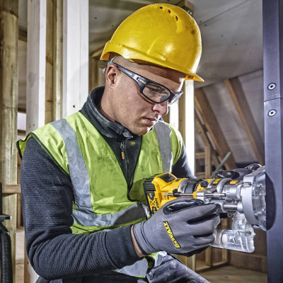 Купити Фрезер акумуляторний безщітковий DeWALT DCW604NT. Офіційний магазин Dewalt Україна. Фірмовий інструмент та обладнання DeWALT, STANLEY, BLACK+DECKER, BOSTITCH
