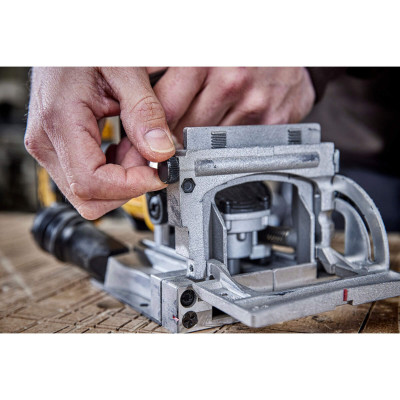 Купити Фрезер акумуляторний безщітковий DeWALT DCW682P2. Офіційний магазин Dewalt Україна. Фірмовий інструмент та обладнання DeWALT, STANLEY, BLACK+DECKER, BOSTITCH