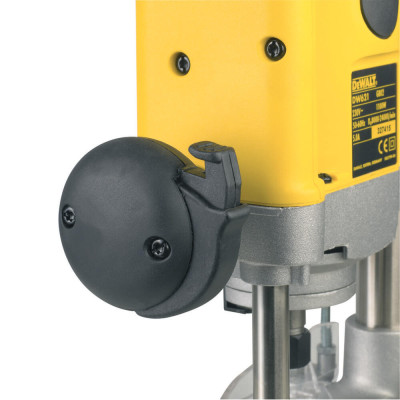 Купити Фрезер мережевий DeWALT DW621. Офіційний магазин Dewalt Україна. Фірмовий інструмент та обладнання DeWALT, STANLEY, BLACK+DECKER, BOSTITCH