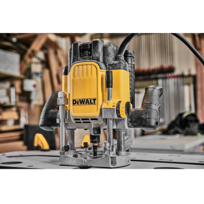 Купити Фрезер мережевий DeWALT DWE625. Офіційний магазин Dewalt Україна. Фірмовий інструмент та обладнання DeWALT, STANLEY, BLACK+DECKER, BOSTITCH