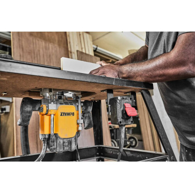Купити Фрезер мережевий DeWALT DWE627KT. Офіційний магазин Dewalt Україна. Фірмовий інструмент та обладнання DeWALT, STANLEY, BLACK+DECKER, BOSTITCH