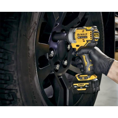 Купити Гайкокрут ударный акумуляторний безщітковий DeWALT DCF903P1. Офіційний магазин Dewalt Україна. Фірмовий інструмент та обладнання DeWALT, STANLEY, BLACK+DECKER, BOSTITCH