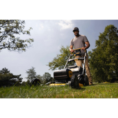 Купить Газонокосилка аккумуляторная бесщёточная DeWALT DCMWP134N. Официальный магазин Dewalt Украина. Фирменный инструмент и оборудовние DeWALT, STANLEY, BLACK+DECKER, BOSTITCH