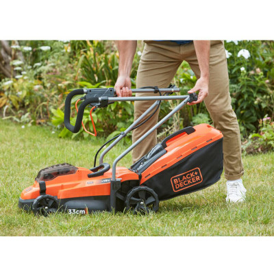 Купити Газонокосарка акумуляторна BLACK+DECKER BCMW33184L2. Офіційний магазин Dewalt Україна. Фірмовий інструмент та обладнання DeWALT, STANLEY, BLACK+DECKER, BOSTITCH