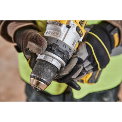 Купити Дриль-шурупокрут акумуляторний безщітковий ударний DeWALT DCD1007H2T. Офіційний магазин Dewalt Україна. Фірмовий інструмент та обладнання DeWALT, STANLEY, BLACK+DECKER, BOSTITCH