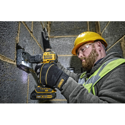 Купити Дриль-шурупокрут акумуляторний безщітковий DeWALT DCD708N. Офіційний магазин Dewalt Україна. Фірмовий інструмент та обладнання DeWALT, STANLEY, BLACK+DECKER, BOSTITCH