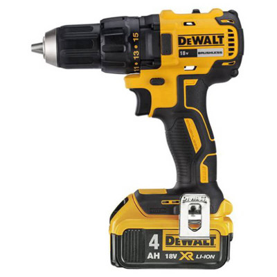 Купити Дриль-шурупокрут акумуляторний безщітковий DeWALT DCD777M2T. Офіційний магазин Dewalt Україна. Фірмовий інструмент та обладнання DeWALT, STANLEY, BLACK+DECKER, BOSTITCH