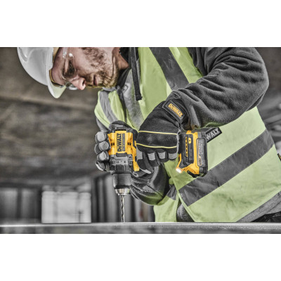 Купити Дриль-шуруповерт акумуляторний безщітковий DeWALT DCD800E2T. Офіційний магазин Dewalt Україна. Фірмовий інструмент та обладнання DeWALT, STANLEY, BLACK+DECKER, BOSTITCH