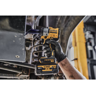Купити Гайкокрут ударний акумуляторний безщітковий DeWALT DCF921P2G. Офіційний магазин Dewalt Україна. Фірмовий інструмент та обладнання DeWALT, STANLEY, BLACK+DECKER, BOSTITCH