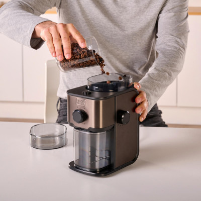 Купити Кавомолка BLACK+DECKER BXCG151E. Офіційний магазин Dewalt Україна. Фірмовий інструмент та обладнання DeWALT, STANLEY, BLACK+DECKER, BOSTITCH