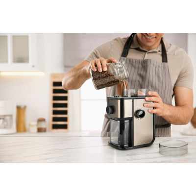 Купити Кавомолка BLACK+DECKER BXCG151E. Офіційний магазин Dewalt Україна. Фірмовий інструмент та обладнання DeWALT, STANLEY, BLACK+DECKER, BOSTITCH
