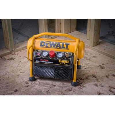 Купити Компресор повітряний безмасляний DeWALT DPC6MRC. Офіційний магазин Dewalt Україна. Фірмовий інструмент та обладнання DeWALT, STANLEY, BLACK+DECKER, BOSTITCH