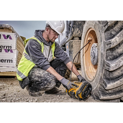 Купити Компресор повітряний акумуляторний DeWALT DCC018N. Офіційний магазин Dewalt Україна. Фірмовий інструмент та обладнання DeWALT, STANLEY, BLACK+DECKER, BOSTITCH