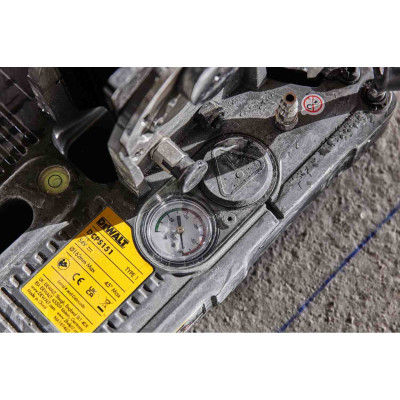 Купити Стійка для дрилі алмазного свердління DCD150, DeWALT DCPS151. Офіційний магазин Dewalt Україна. Фірмовий інструмент та обладнання DeWALT, STANLEY, BLACK+DECKER, BOSTITCH