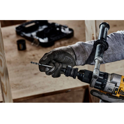 Купить Держатель коронок (цифенборов) быстрозажимной DeWALT DT20625. Официальный магазин Dewalt Украина. Фирменный инструмент и оборудовние DeWALT, STANLEY, BLACK+DECKER, BOSTITCH