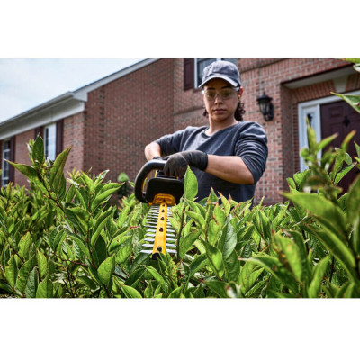 Купить Кусторез аккумуляторный бесщёточный DeWALT DCMHT573N. Официальный магазин Dewalt Украина. Фирменный инструмент и оборудовние DeWALT, STANLEY, BLACK+DECKER, BOSTITCH