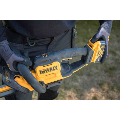 Купити Кущоріз акумуляторний DeWALT DCMHT564N. Офіційний магазин Dewalt Україна. Фірмовий інструмент та обладнання DeWALT, STANLEY, BLACK+DECKER, BOSTITCH