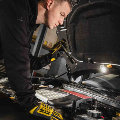 Купить Фонарь ручной STANLEY SXLS50106E. Официальный магазин Dewalt Украина. Фирменный инструмент и оборудовние DeWALT, STANLEY, BLACK+DECKER, BOSTITCH