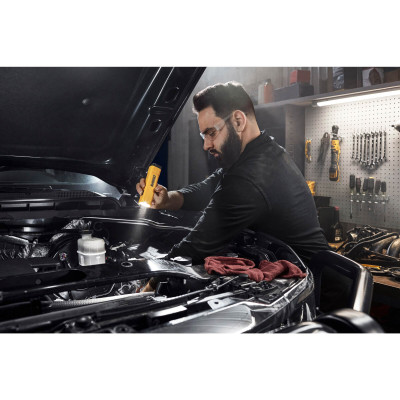 Купити Ліхтар світлодіодний акумуляторний DeWALT DCL183. Офіційний магазин Dewalt Україна. Фірмовий інструмент та обладнання DeWALT, STANLEY, BLACK+DECKER, BOSTITCH