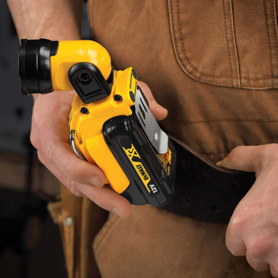 Купити Ліхтар світлодіодний акумуляторний DeWALT DCL510N. Офіційний магазин Dewalt Україна. Фірмовий інструмент та обладнання DeWALT, STANLEY, BLACK+DECKER, BOSTITCH