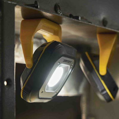 Купити Ліхтар світлодіодний STANLEY SXLS50114E. Офіційний магазин Dewalt Україна. Фірмовий інструмент та обладнання DeWALT, STANLEY, BLACK+DECKER, BOSTITCH