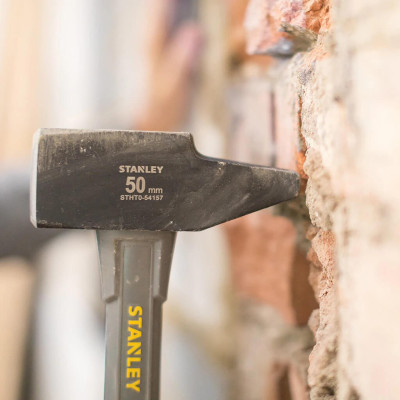 Купить Молоток инженерный Fiberglass, вес 800 г STANLEY STHT0-54155. Официальный магазин Dewalt Украина. Фирменный инструмент и оборудовние DeWALT, STANLEY, BLACK+DECKER, BOSTITCH