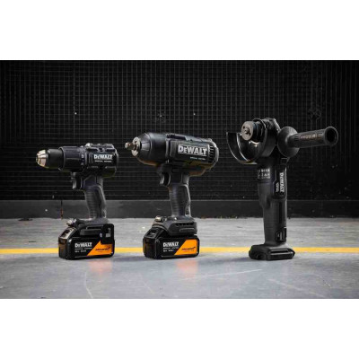 Купити Набір з трьох інструментів акумуляторних безщіткових McLaren F1 TEAM SPECIAL EDITION DeWALT DCK3222MP2T. Офіційний магазин Dewalt Україна. Фірмовий інструмент та обладнання DeWALT, STANLEY, BLACK+DECKER, BOSTITCH
