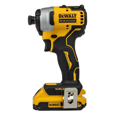 Купити Набір з двох інструментів акумуляторних безщіткових DeWALT DCK2062E2T. Офіційний магазин Dewalt Україна. Фірмовий інструмент та обладнання DeWALT, STANLEY, BLACK+DECKER, BOSTITCH