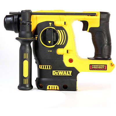 Купити Набір з чотирьох інструментів безщіткових DeWALT DCK422P3. Офіційний магазин Dewalt Україна. Фірмовий інструмент та обладнання DeWALT, STANLEY, BLACK+DECKER, BOSTITCH