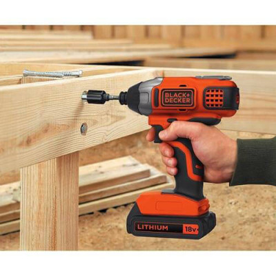 Купити Набір із двох інструментів BLACK+DECKER BCK21S1S. Офіційний магазин Dewalt Україна. Фірмовий інструмент та обладнання DeWALT, STANLEY, BLACK+DECKER, BOSTITCH