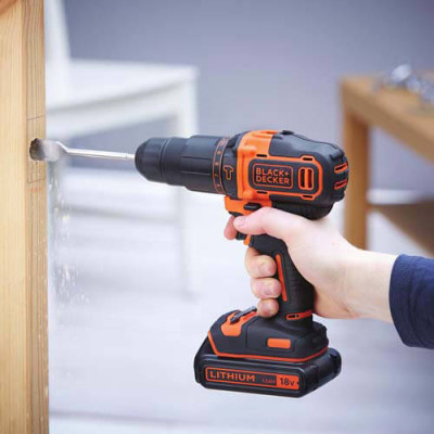 Купити Набір із двох інструментів BLACK+DECKER BCK22S1S. Офіційний магазин Dewalt Україна. Фірмовий інструмент та обладнання DeWALT, STANLEY, BLACK+DECKER, BOSTITCH