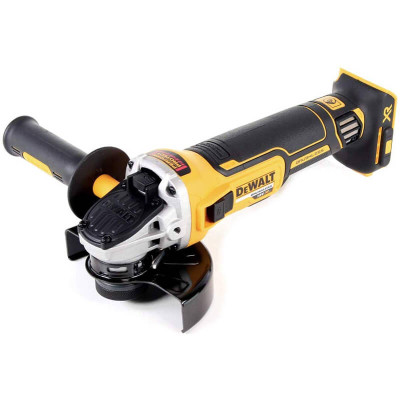 Купити Набір з трьох інструментів безщіткових DeWALT DCK384P2T. Офіційний магазин Dewalt Україна. Фірмовий інструмент та обладнання DeWALT, STANLEY, BLACK+DECKER, BOSTITCH