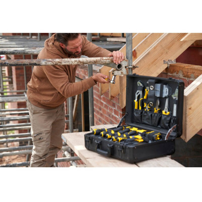 Купить Набор инструментов из 142 предметов STANLEY STMT98109-1. Официальный магазин Dewalt Украина. Фирменный инструмент и оборудовние DeWALT, STANLEY, BLACK+DECKER, BOSTITCH